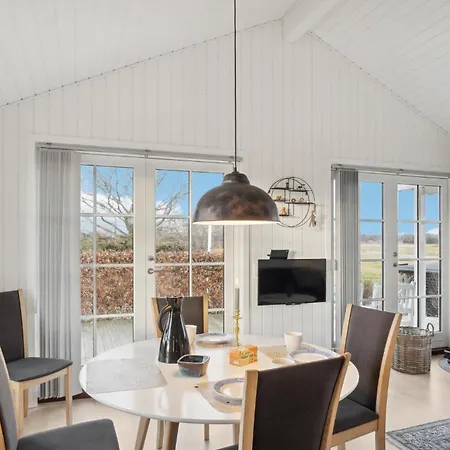 Awesome In With Kitchen Hébergement de vacances *